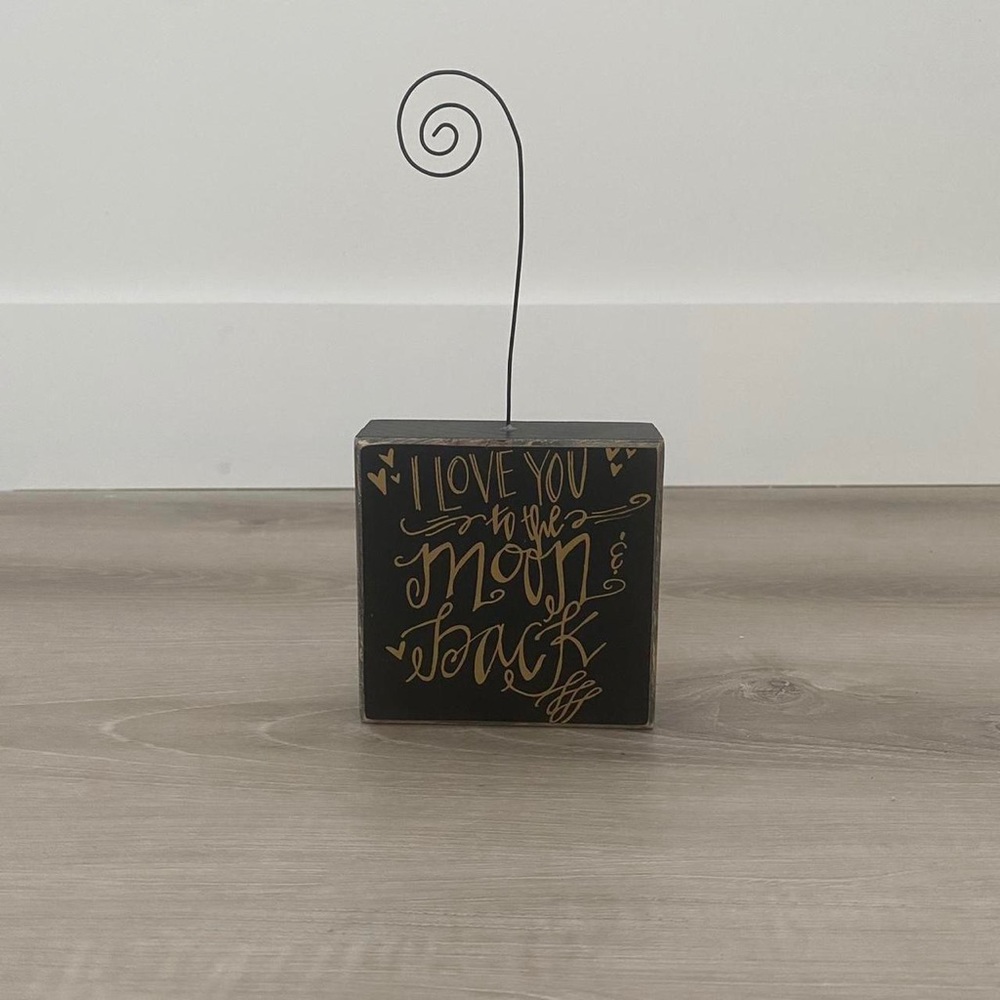 Francesca’s Picture Holder